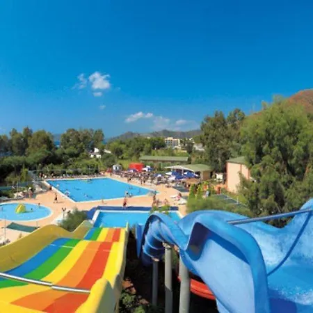 Resort Fortezza Hisaronu